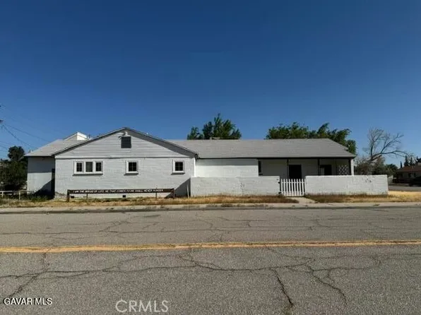 2069 Inyo St, Mojave, CA 93501