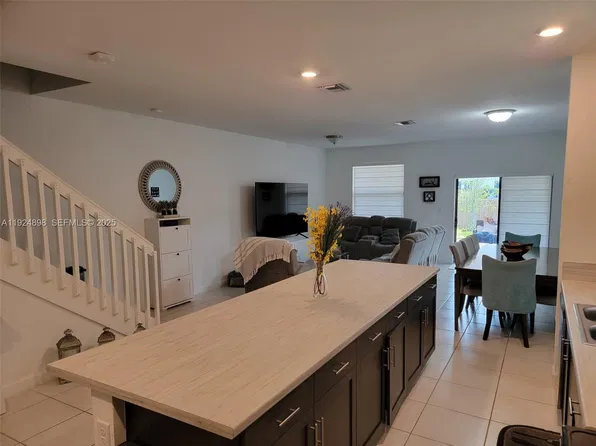 25278 SW 108th Ave, Homestead, FL 33032