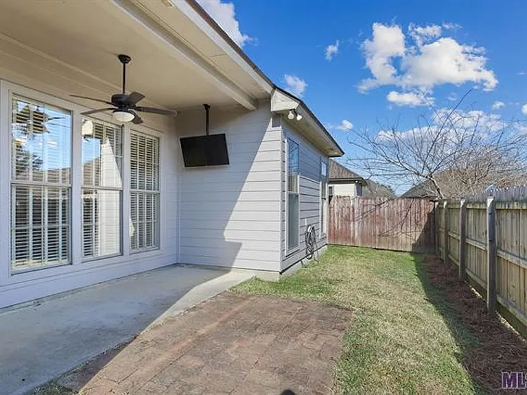36303 E Pine Grove Ct — Photo 16