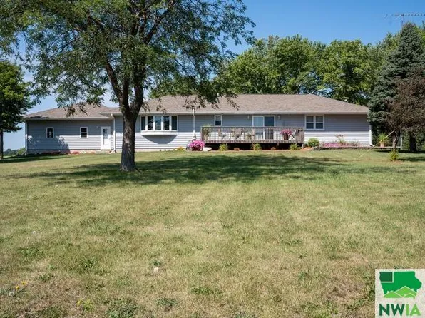 40431 150th Ave, Laurens, IA 50554