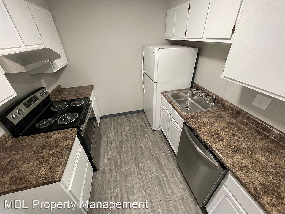 1st image of 3907 Bauer Dr #3