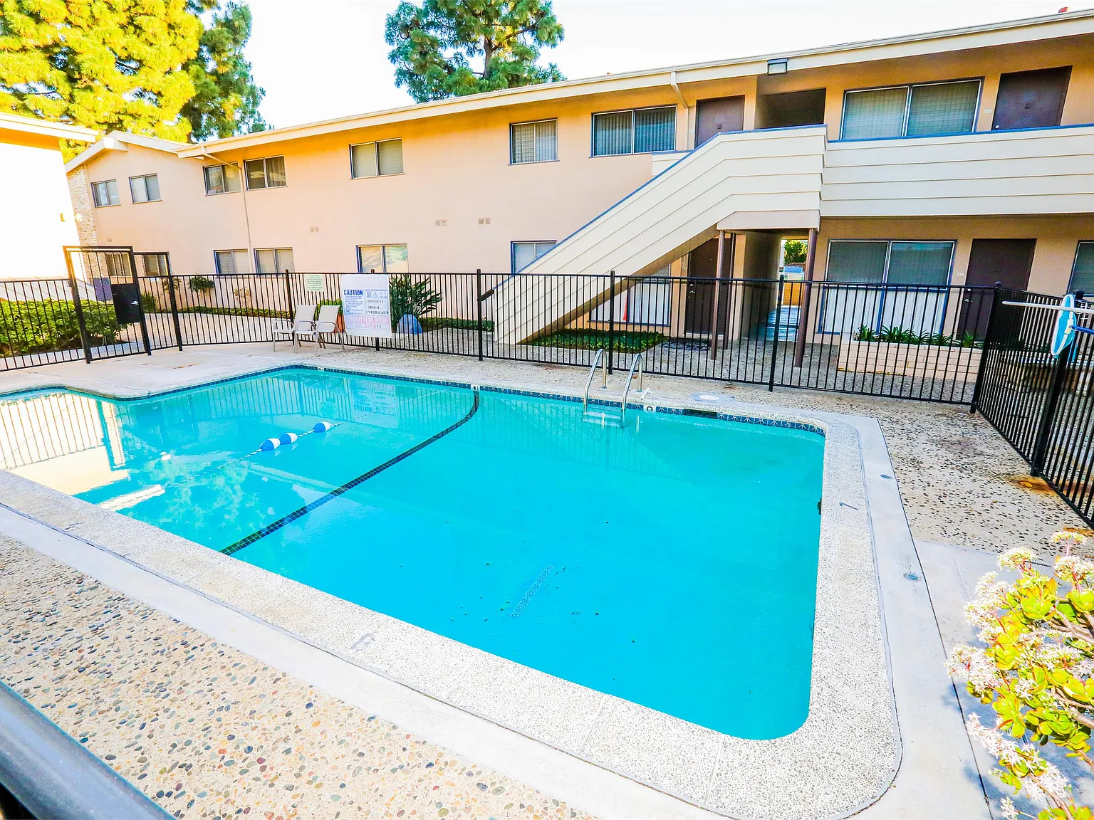 Serra Bella Apartments - 2670 MVD 2A — Photo 4