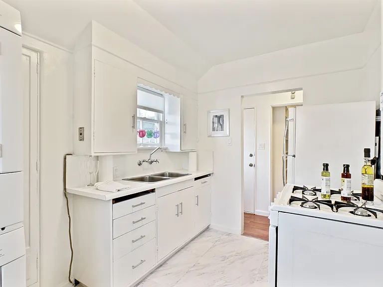 9965 1/2 Durant Dr #1/2 — Photo 8