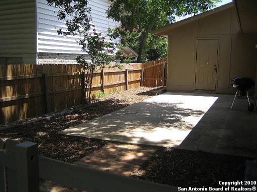 5th image of 5710 Valley Point St
