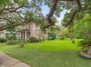 160 Houston St, Mobile, AL 36606