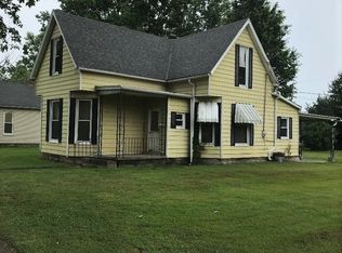 532 S Park St, Jasonville, IN 47438