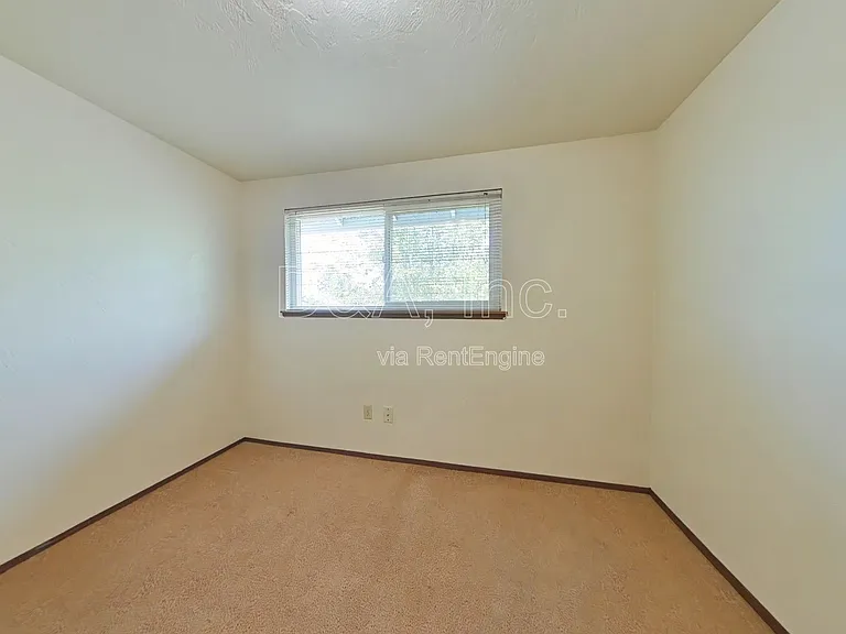 2563 SW Pickford St #A — Photo 8