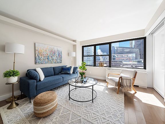 2nd image of 166 E 61st St APT 12L