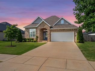 7376 Charlotte Ave, Springdale, AR 72762