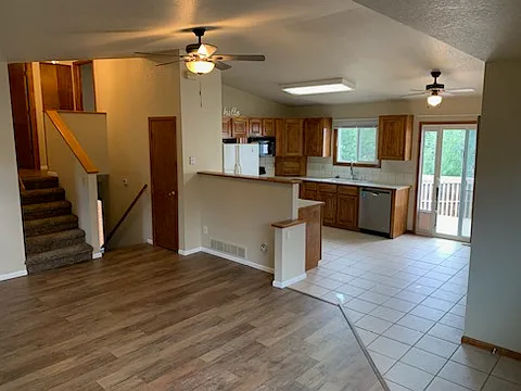 625 Woodland Way — Photo 8