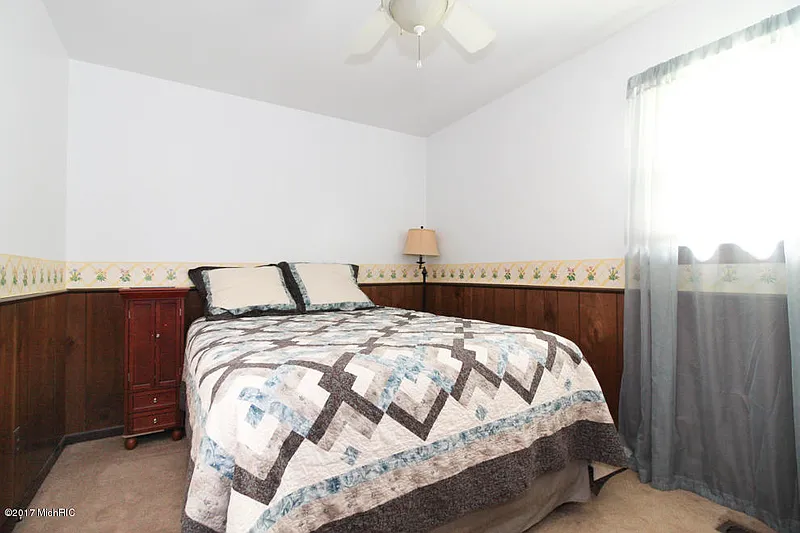 Thumbnail 12