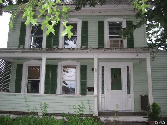 1st image of 136 Ball St