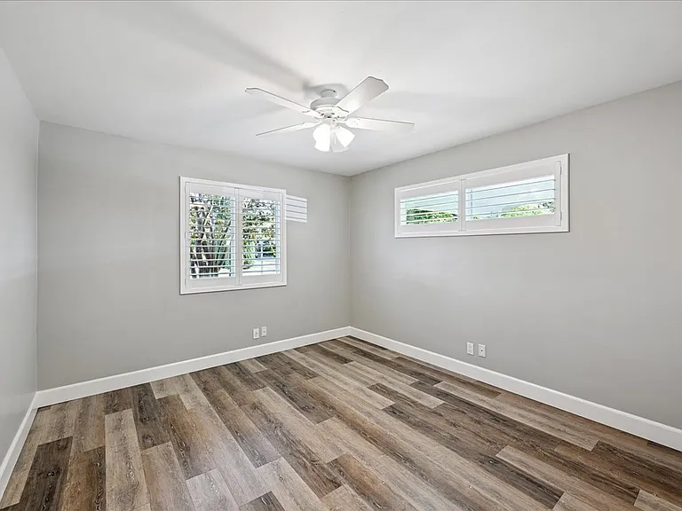 205 Grove St — Photo 14