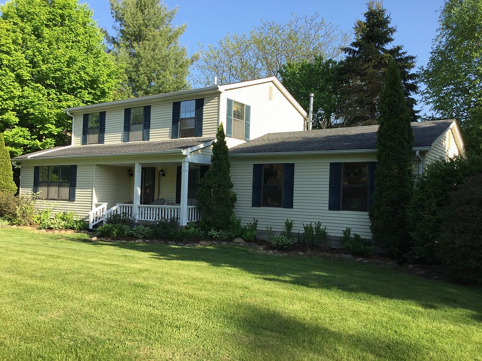 20620 33 Mile Rd Armada MI 48005 Zillow