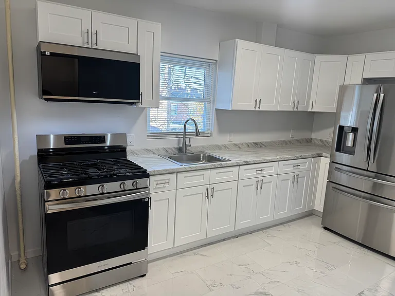 3301 Olinville Ave #2 — Photo 8