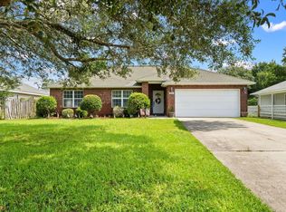 8270 Segura St, Navarre, FL 32566