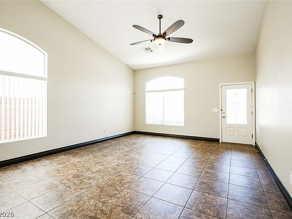 5th image of 1667 Tangerine Rose Dr