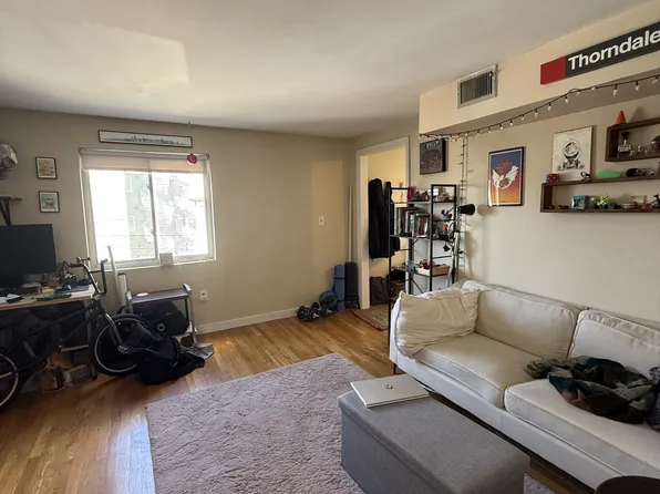 385 Dorchester St, Boston, MA
