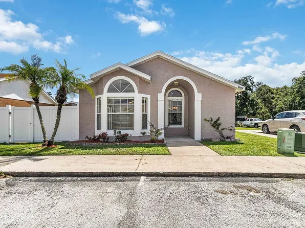 2382 Harbor Town Dr, Kissimmee, FL 34744