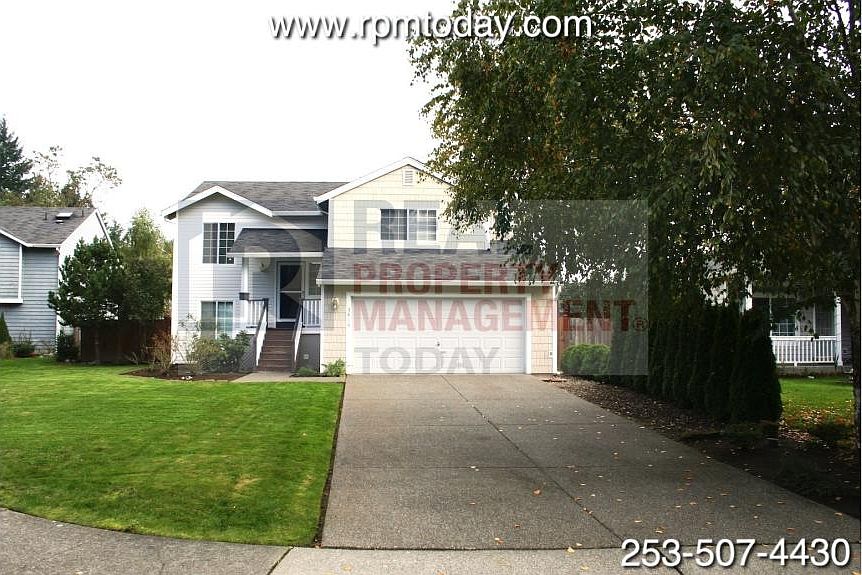 1st image of 3416 Lynn Ct NE