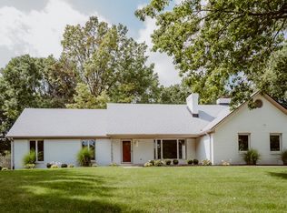 11412 Dona Dr, Carmel, IN 46033