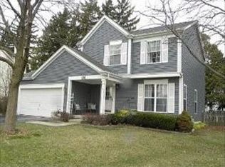 156 Tay River Dr, Carpentersville, IL 60110