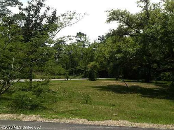14008 W El Bonita Dr #11, Ocean Springs, MS 39564