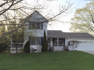 402 Sherman St, Charlevoix, MI 49720