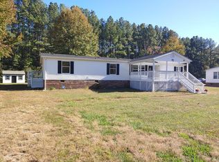 1056 Marions Trl, Halifax, VA 24558