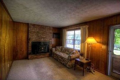 3rd image of 3355 Canary Lake Dr
