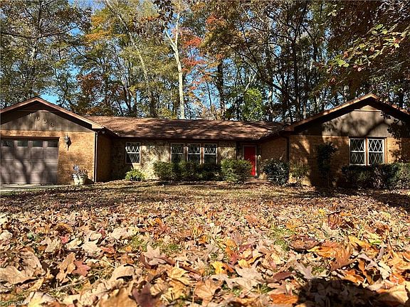 2nd image of 1903 Belden Dr
