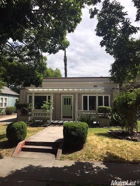 2nd image of 450 Tuxedo South Ave