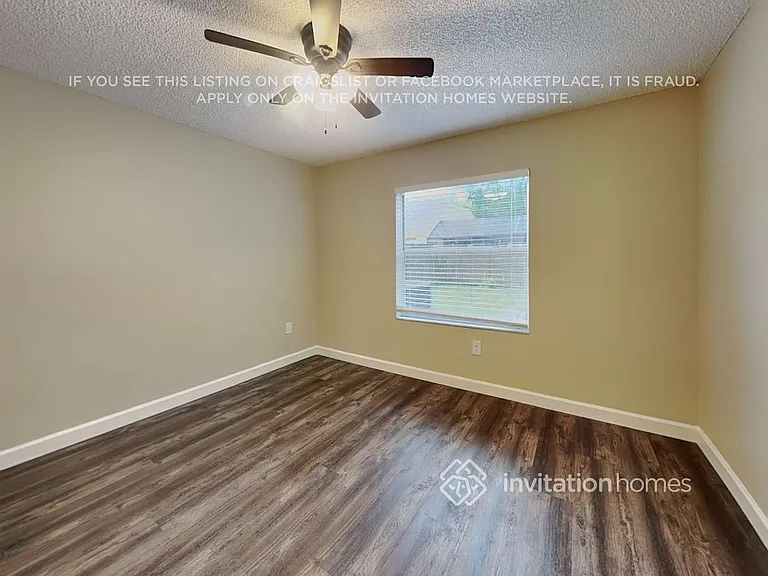 1341 Gangplank Dr — Photo 11