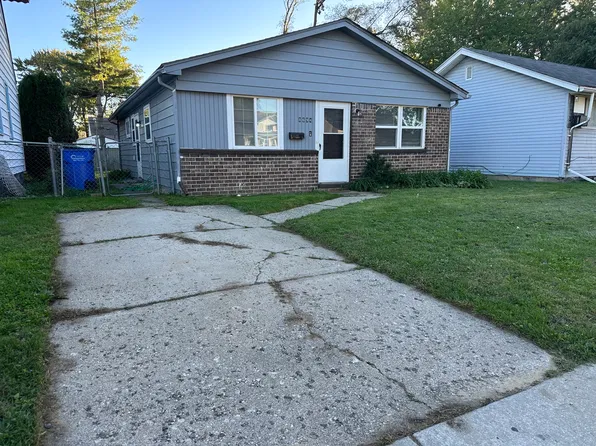 8694 Hupp Ave, Warren, MI 48089