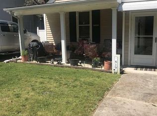 619 Chamberlain St, Raleigh, NC 27607