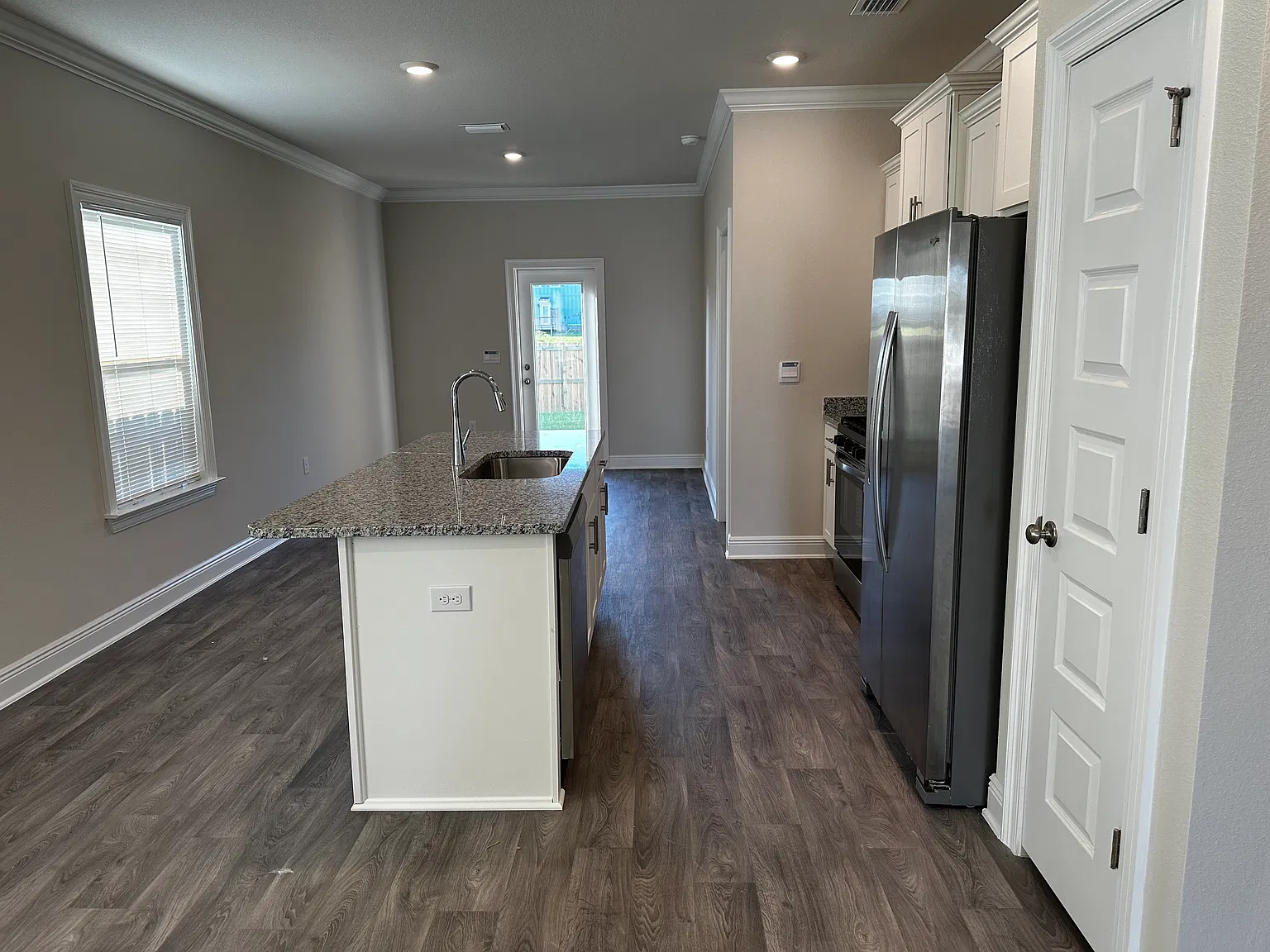 Available Now! Newly Built 3 Bedroom / 2 Bath In Spanish Fort! — Photo 3