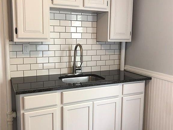 5th image of 66 Monroe St #2