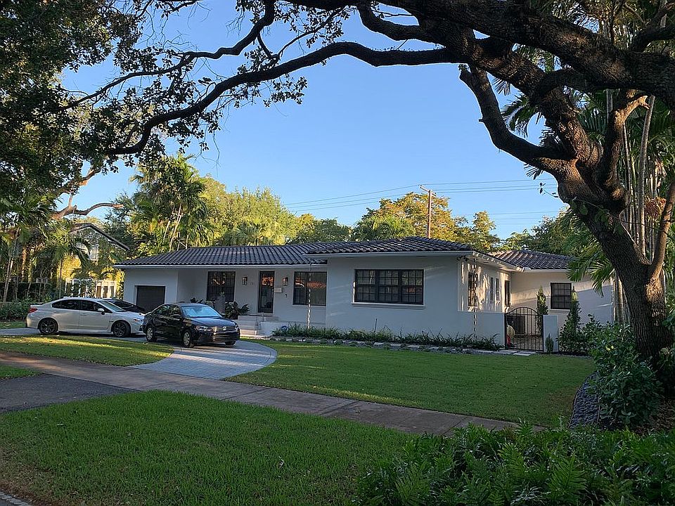 1st image of 731 Anastasia Ave