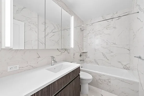 Rented by Corcoran | media 23