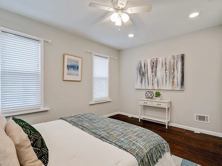 430 McClellan St — Photo 12