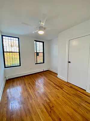 Rented by CMV Realty Inc. | media 8