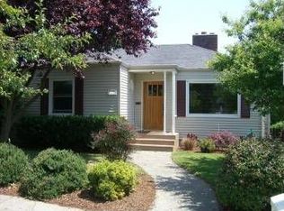 7750 9th Ave NW, Seattle, WA 98117