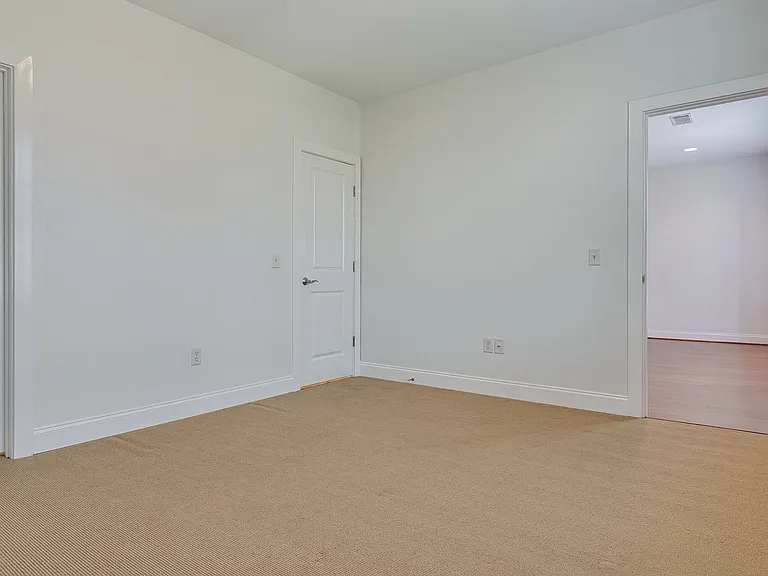 Parkview Midtown Apartments — Photo 105