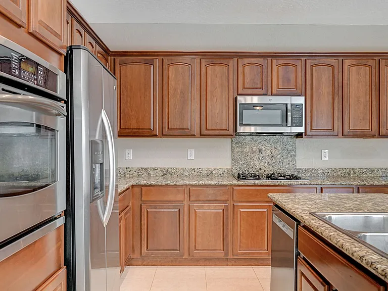 6825 Spessard Holland Ct — Photo 19