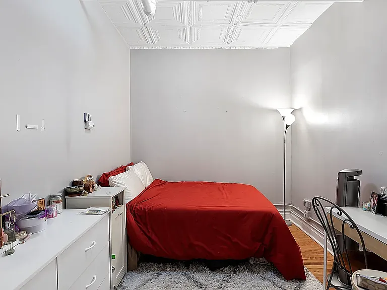 115 W 23rd St #31A — Photo 12