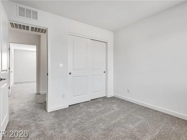 10728 Rhinehill Ave — Photo 9
