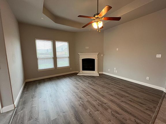 2nd image of 801 Lake Cypress Ln