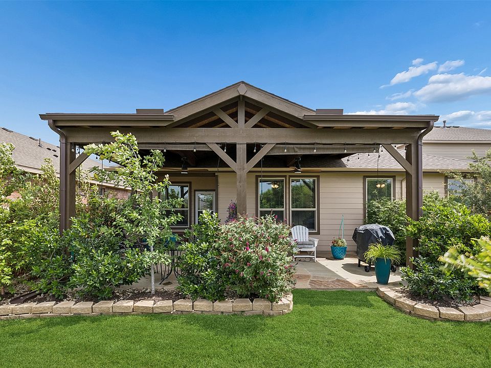 1st image of 14501 Antlia Dr