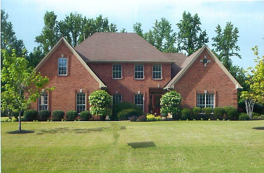 1st image of 60 Bent Creek Dr