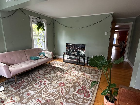 5th image of 39 Nash Pl